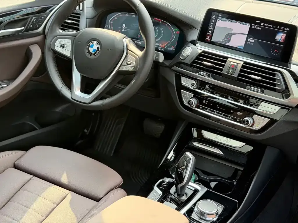 BMW X3 — фото 2