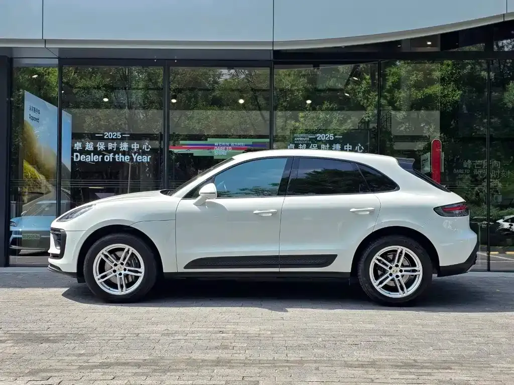 Porsche Macan — фото 6