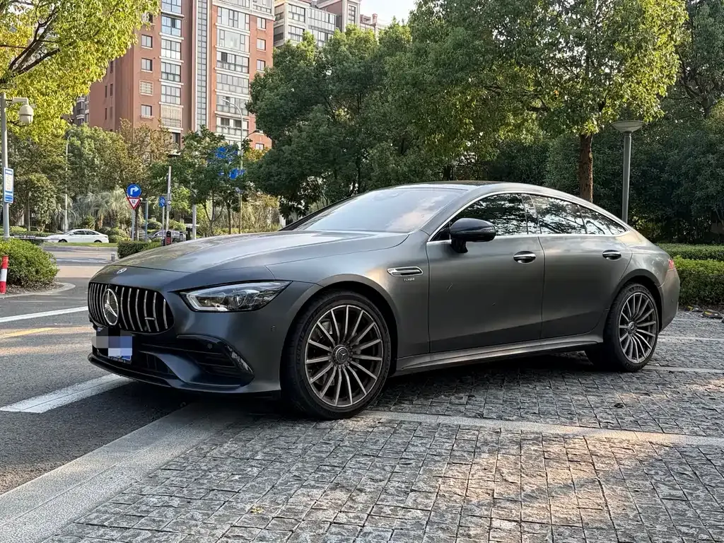 Mercedes-Benz AMG GT — фото 1