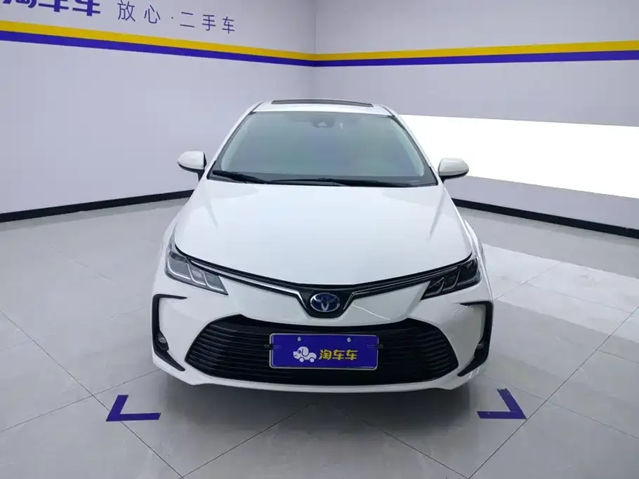 Toyota Corolla — фото 3