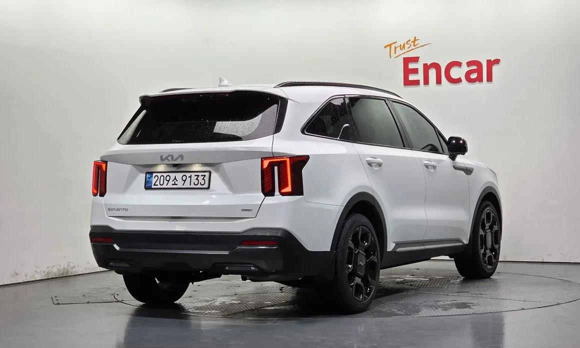 Kia Sorento — фото 7