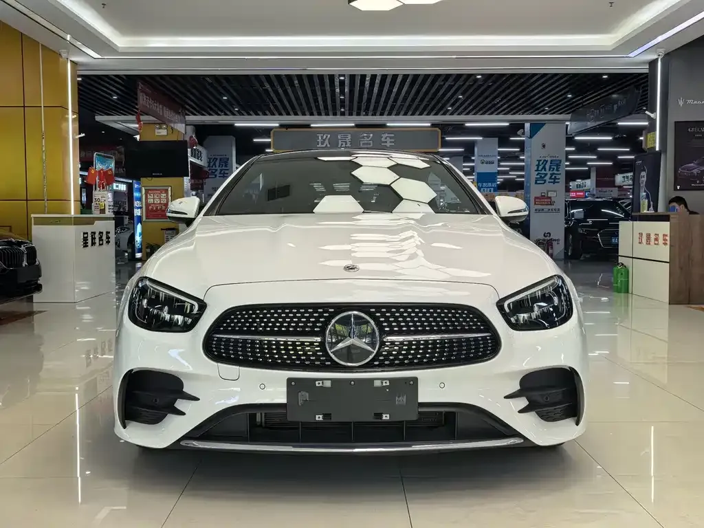 Mercedes-Benz E-Class (Import) — фото 6