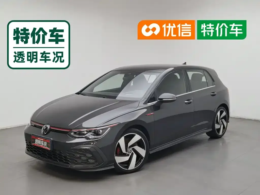 Volkswagen Golf GTI — фото 1