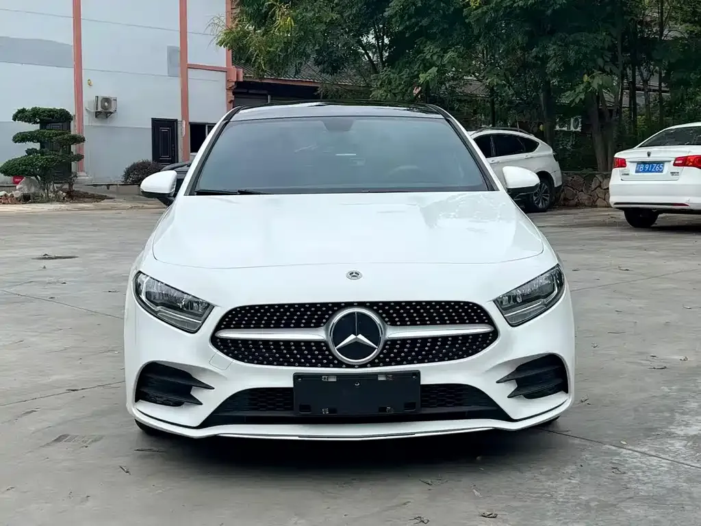 Mercedes-Benz A-Class — фото 3