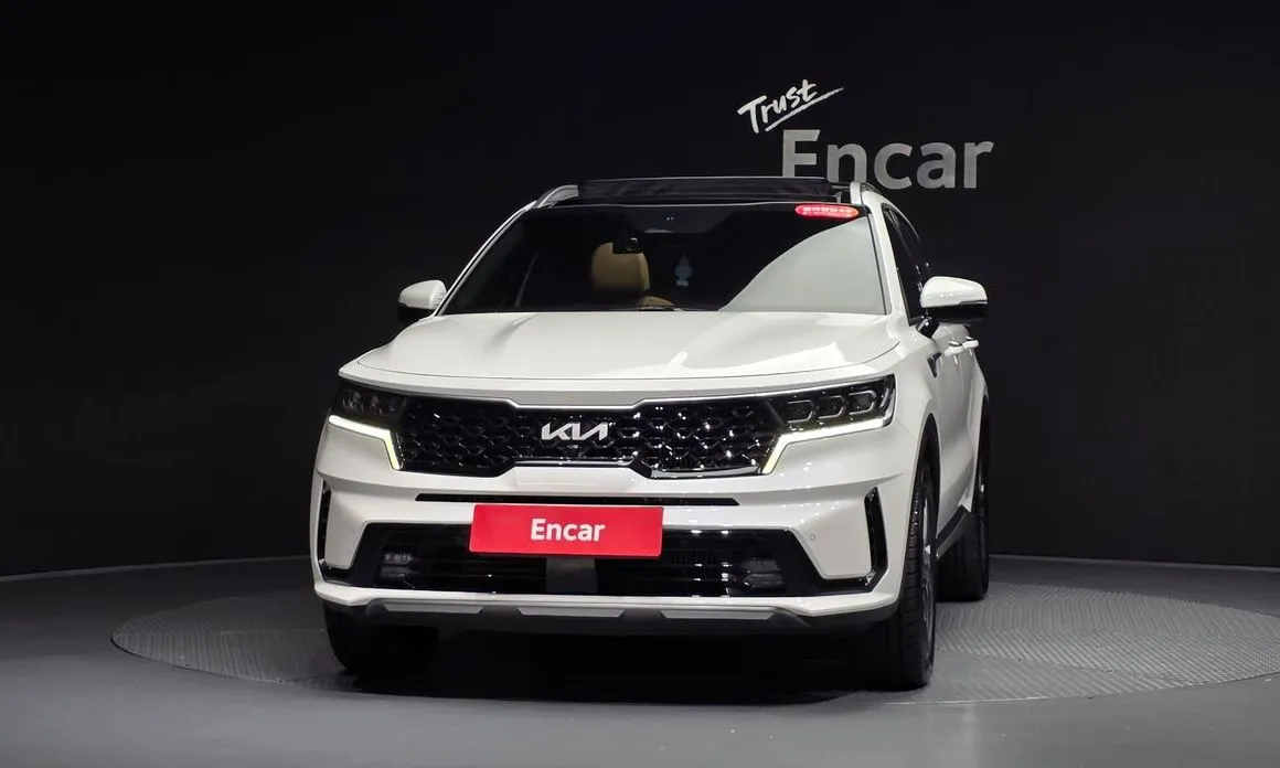 Kia Sorento — фото 5