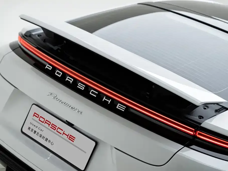 Porsche Panamera — фото 7