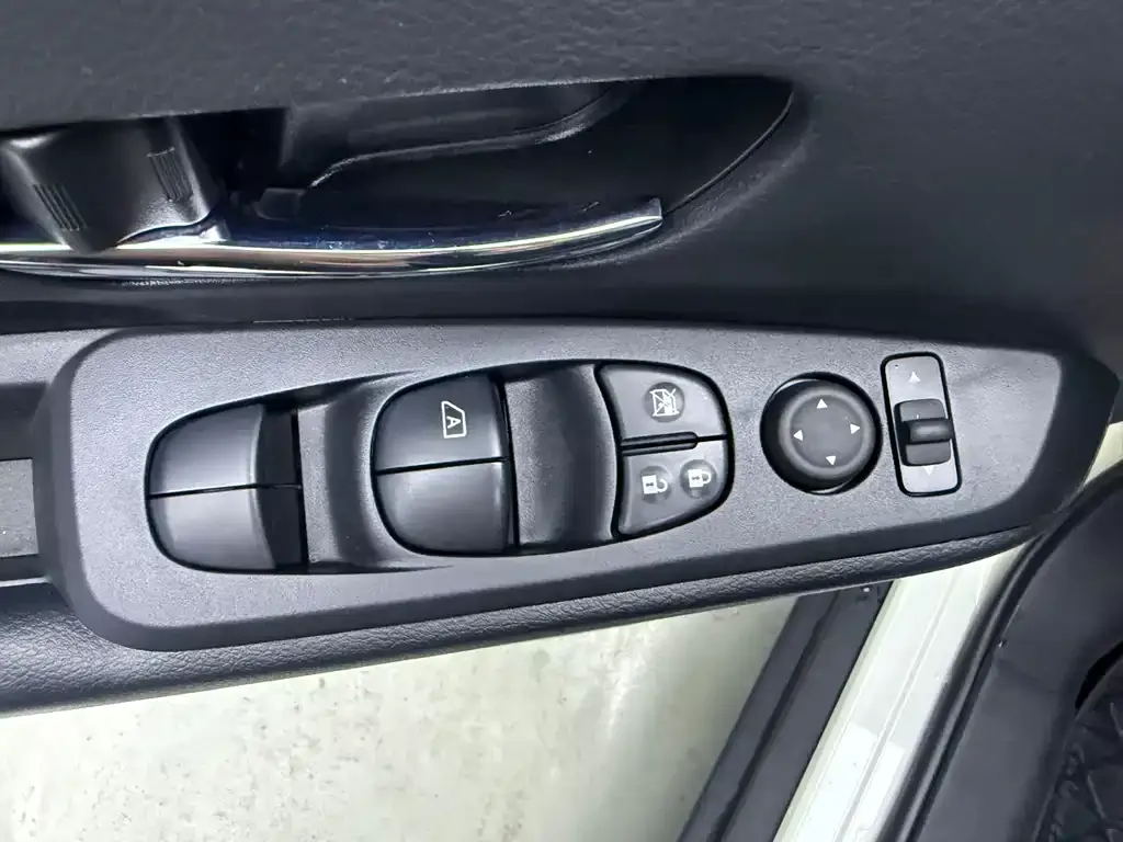 Nissan Kicks — фото 9