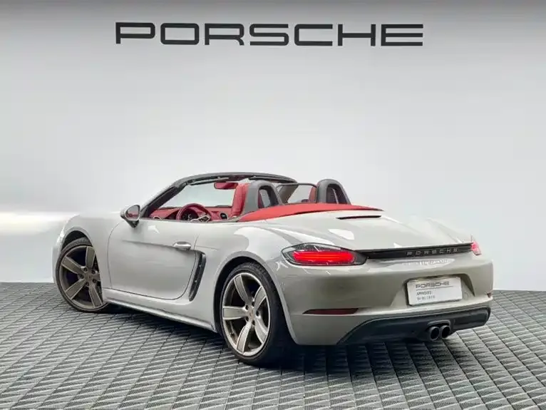 Porsche 718 — фото 10