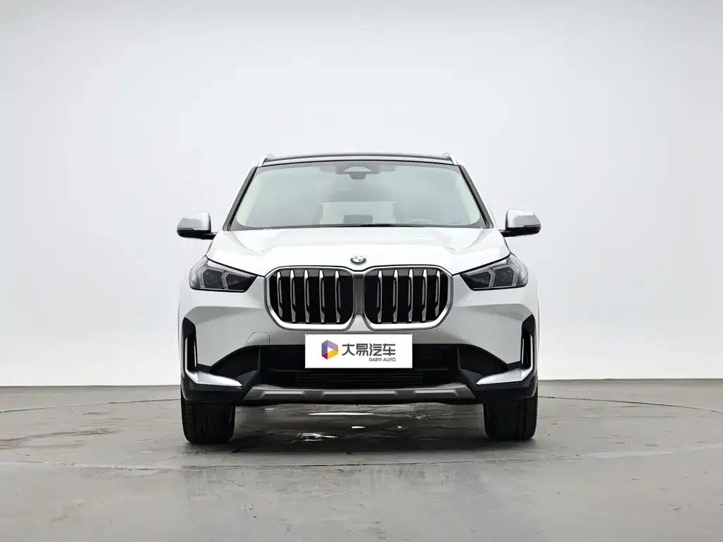 BMW X1 — фото 2