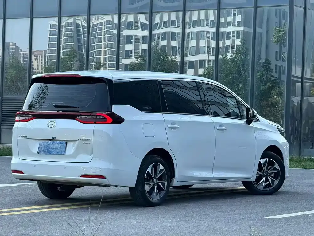 GAC Motor Trumpchi M6 — фото 8