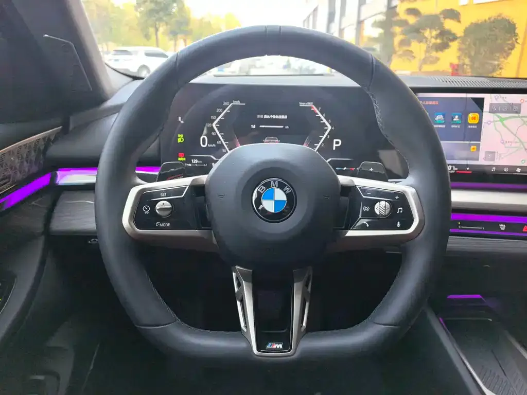 BMW 5 Series — фото 2
