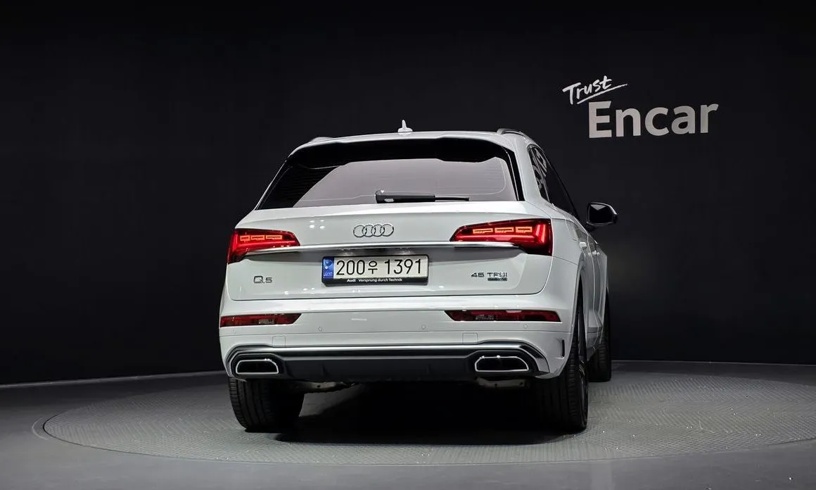 Audi Q5 — фото 4
