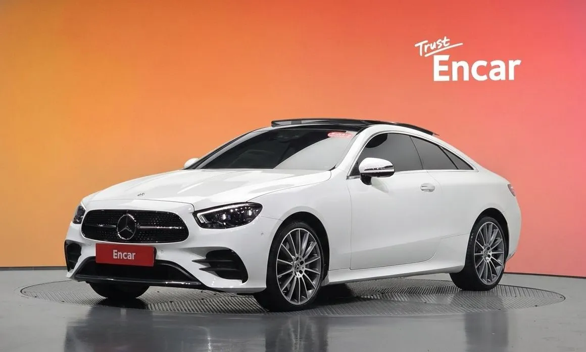 Mercedes-Benz E-Class — фото 1