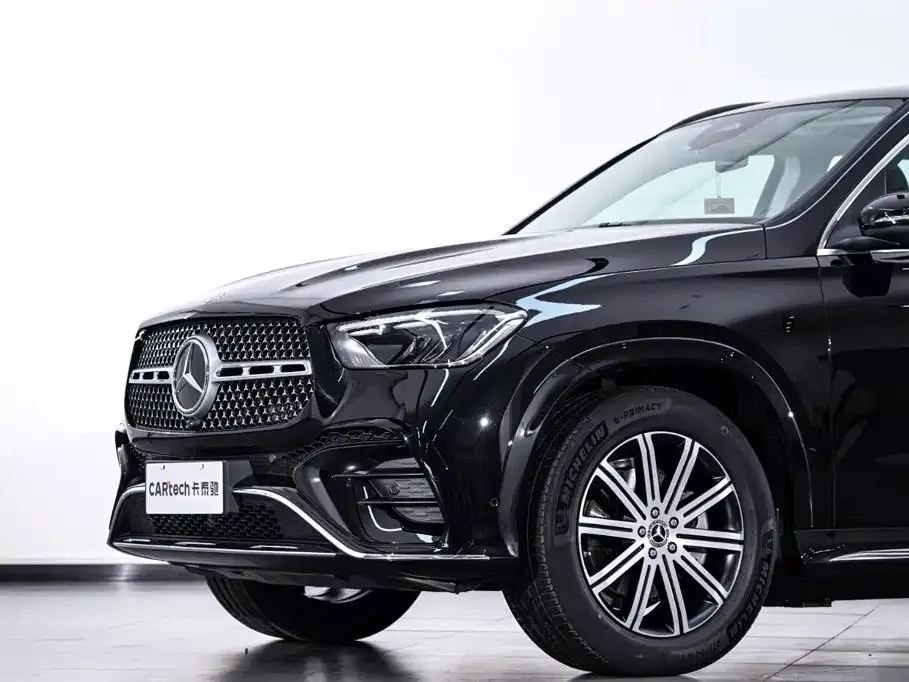 Mercedes-Benz GLE (Import) — фото 8