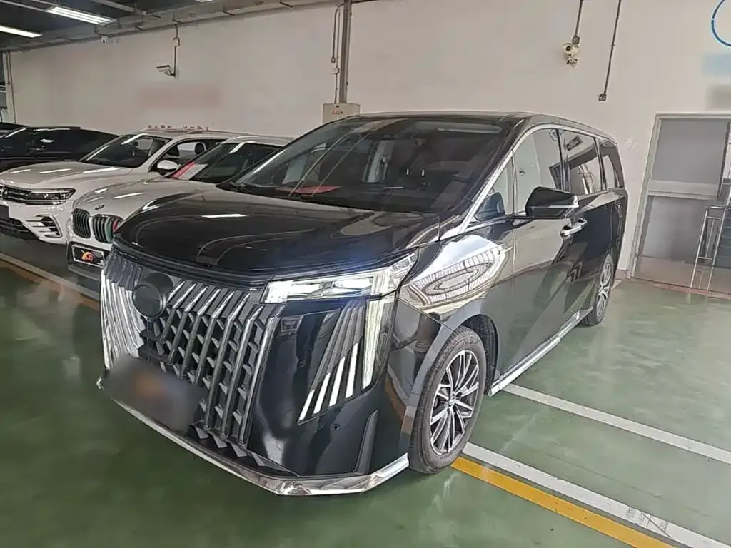 GAC Motor Trumpchi M8 — фото 1