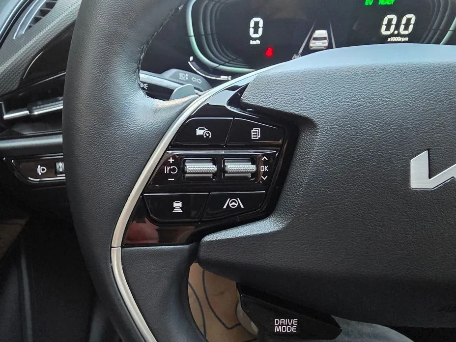 Kia Niro — фото 4