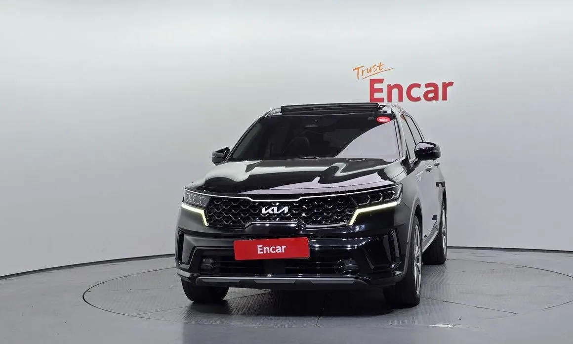 Kia Sorento — фото 8