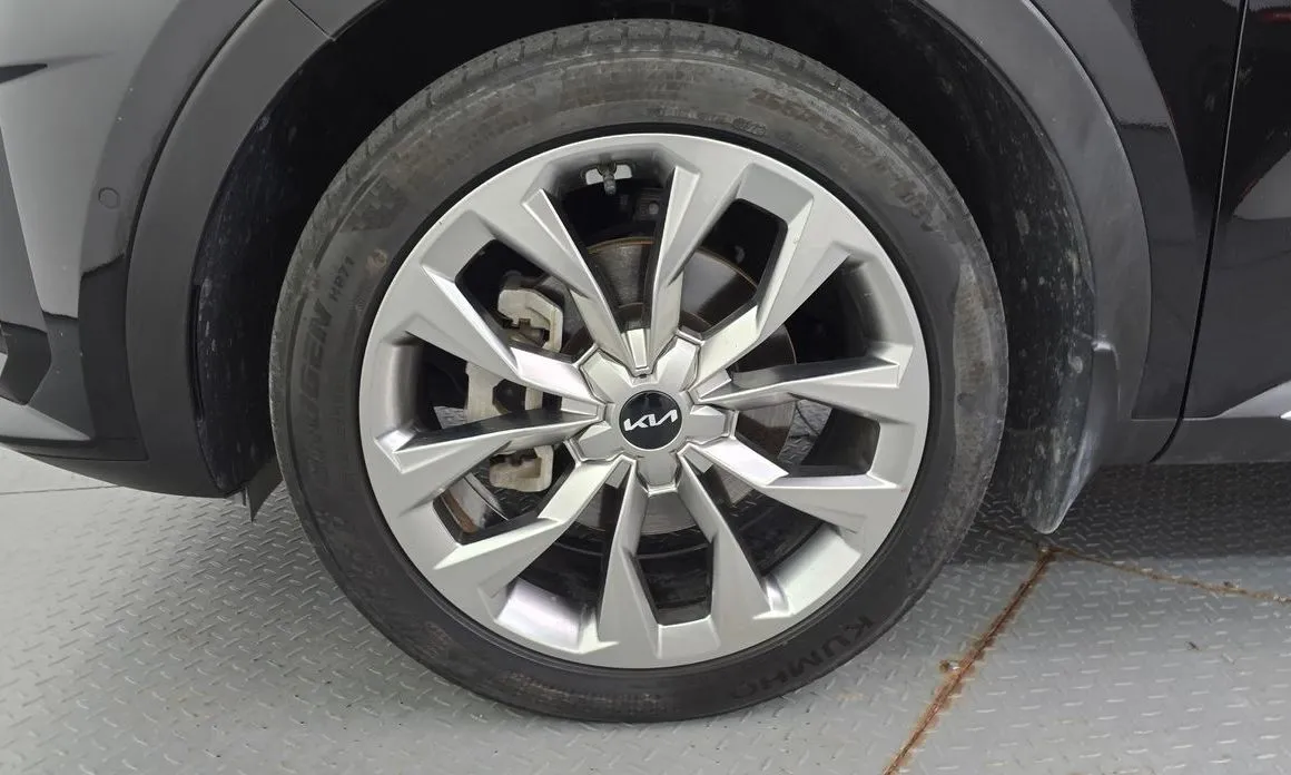 Kia Sorento — фото 3