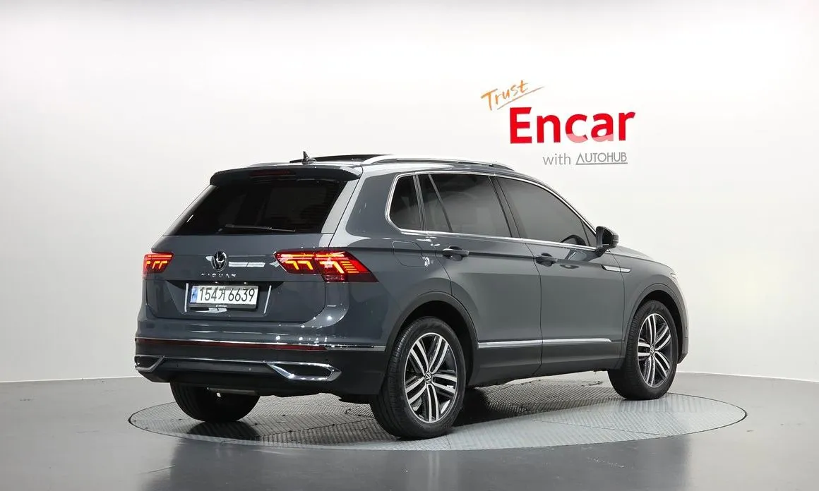 Volkswagen Tiguan — фото 7