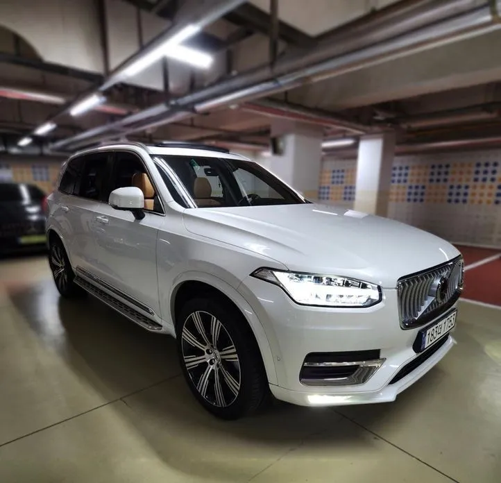 Volvo XC90 — фото 3