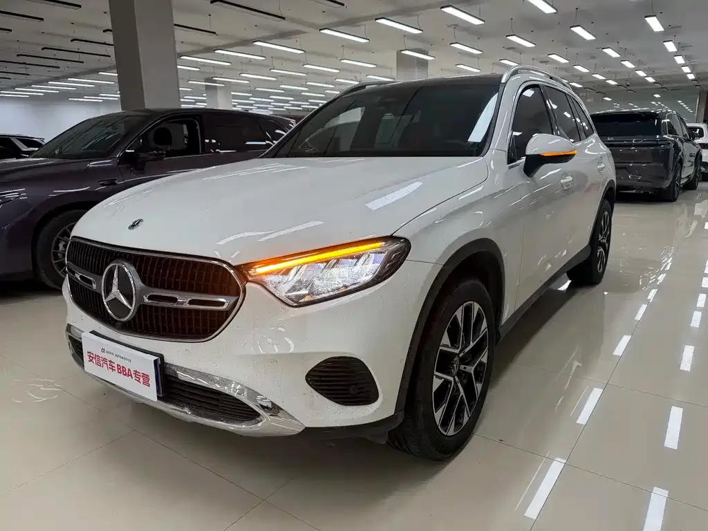 Mercedes-Benz GLC — фото 1