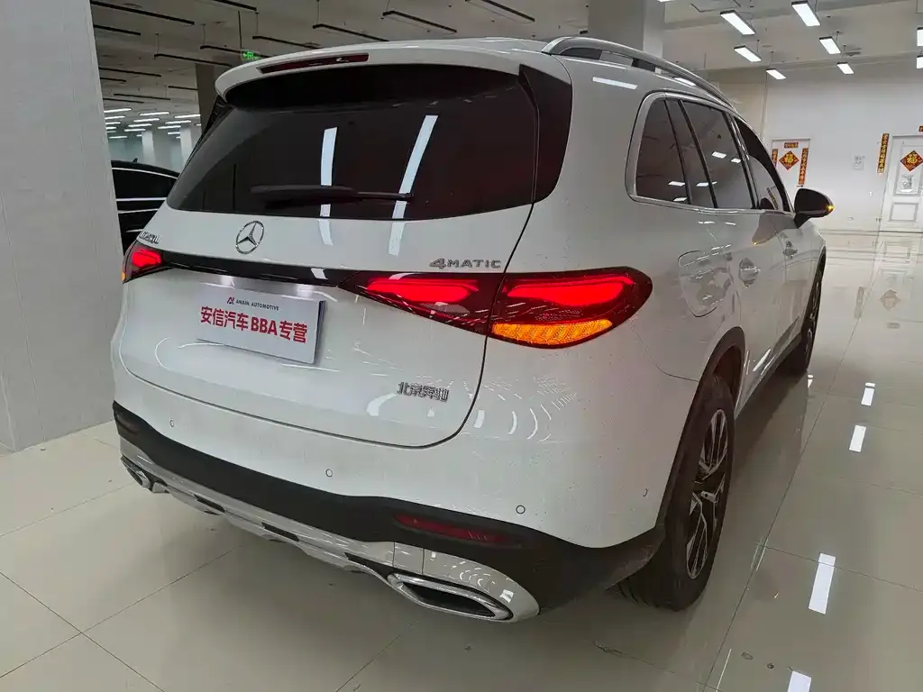 Mercedes-Benz GLC — фото 3