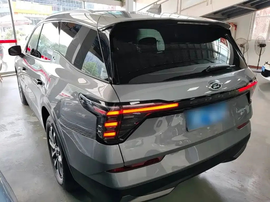 Ford Edge — фото 3
