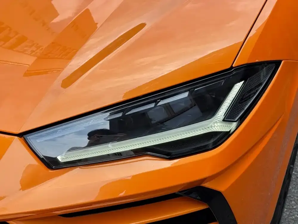 Lamborghini Urus — фото 9