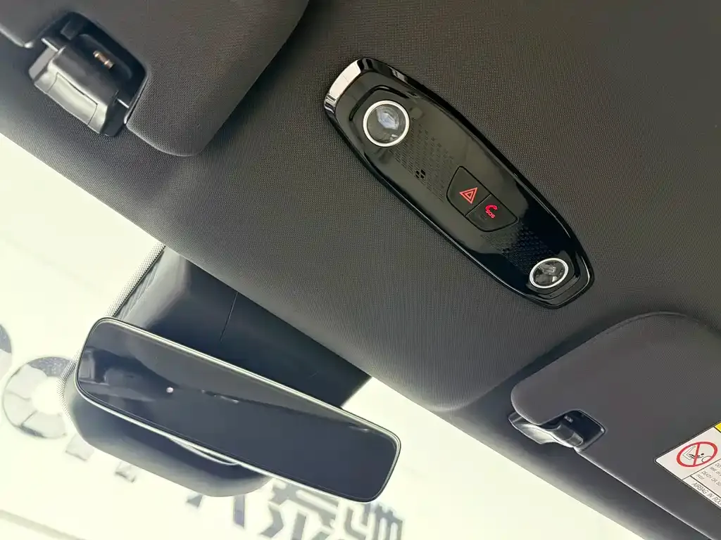 Geely Galaxy L7 — фото 9