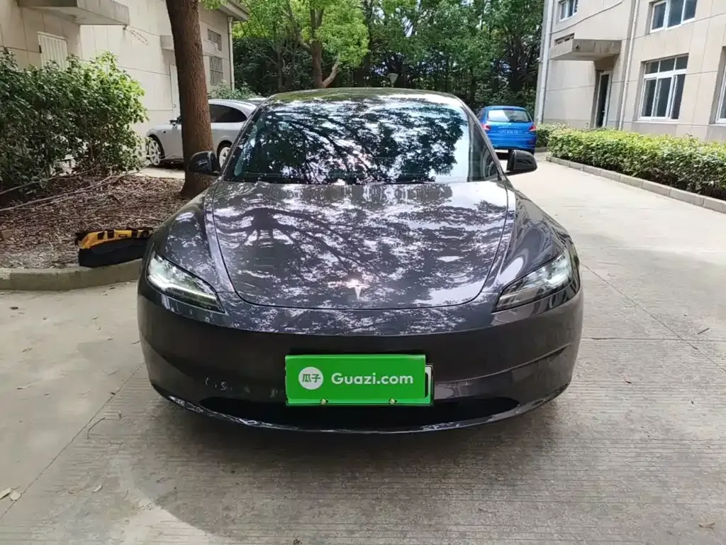 Tesla Model 3 — фото 2