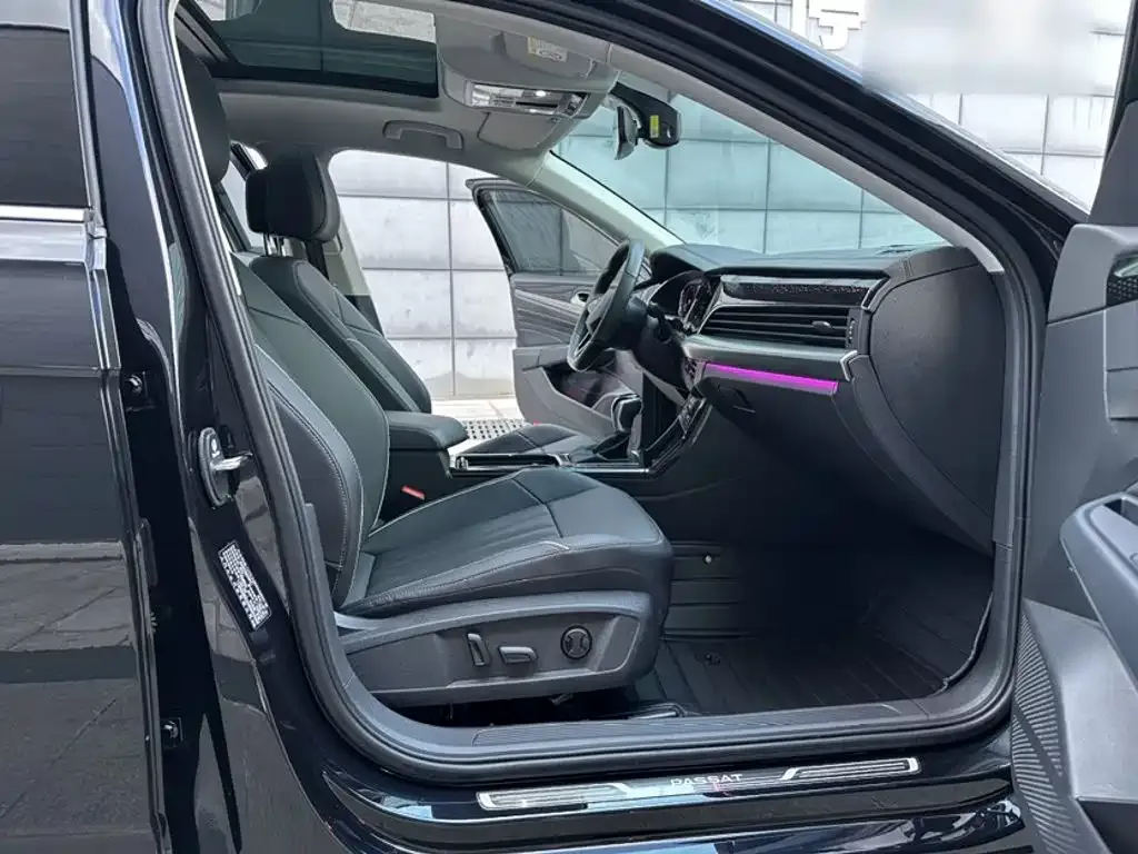 Volkswagen Passat — фото 10