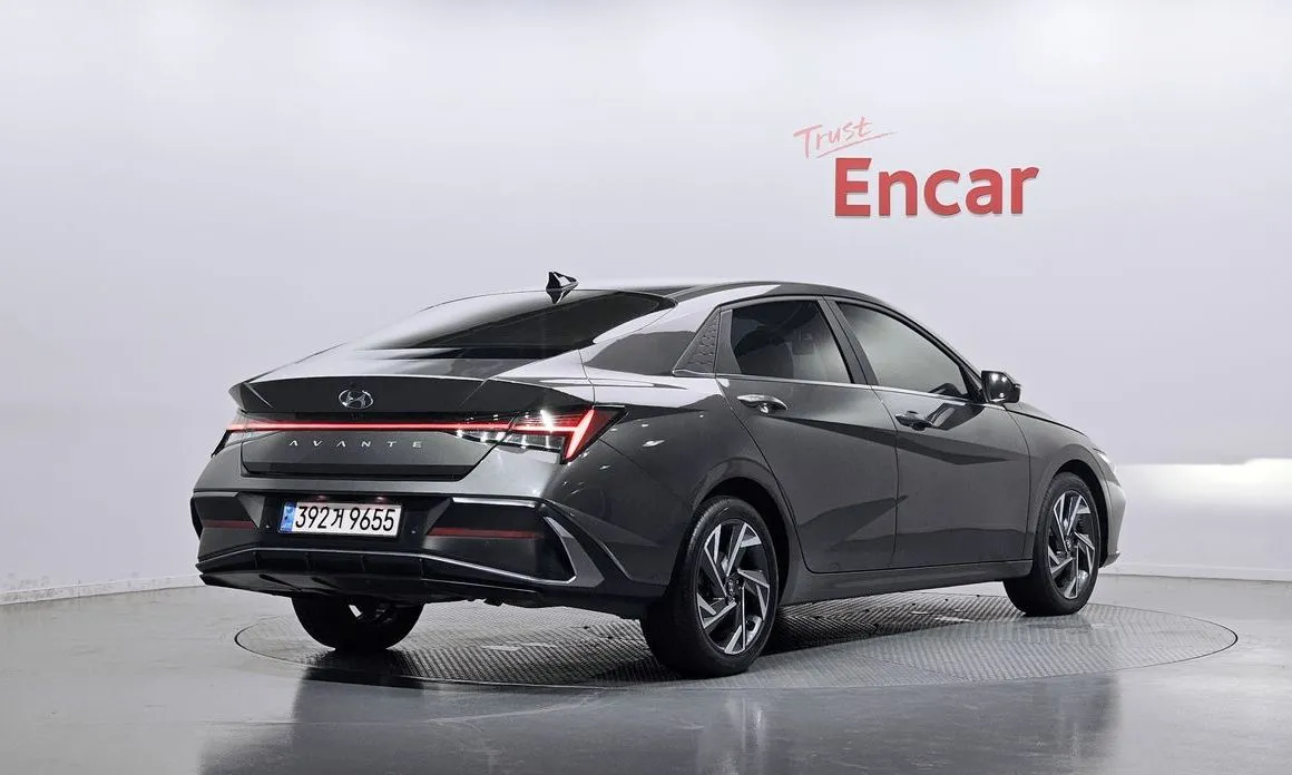 Hyundai AVANTE — фото 4