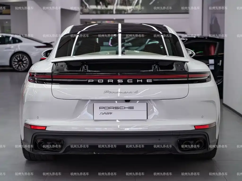 Porsche Panamera — фото 4