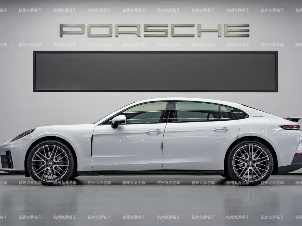Porsche Panamera — фото 3
