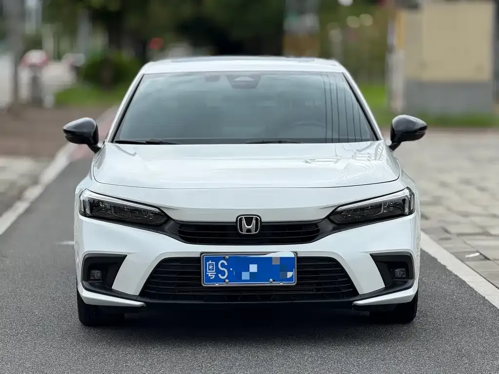 Honda Civic — фото 8