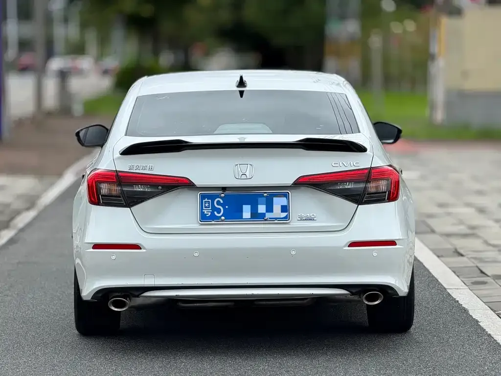 Honda Civic — фото 5