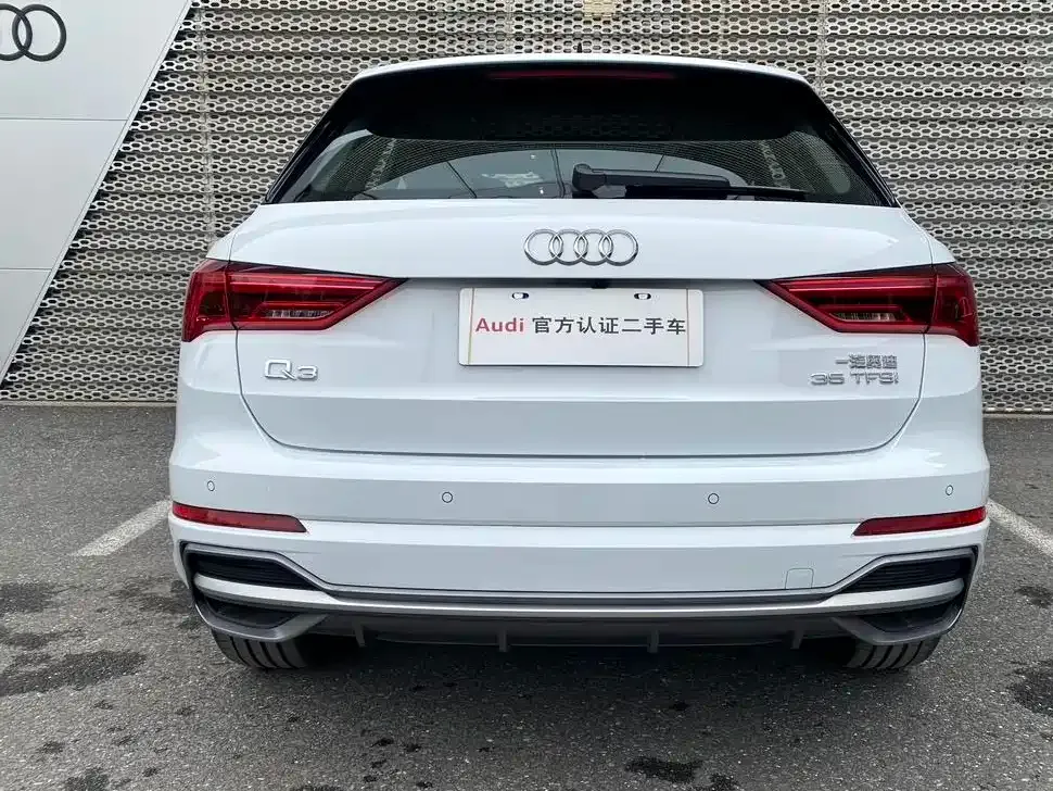 Audi Q3 — фото 3
