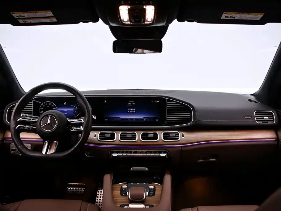 Mercedes-Benz GLS — фото 3