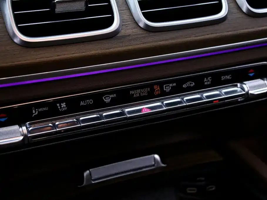 Mercedes-Benz GLS — фото 7