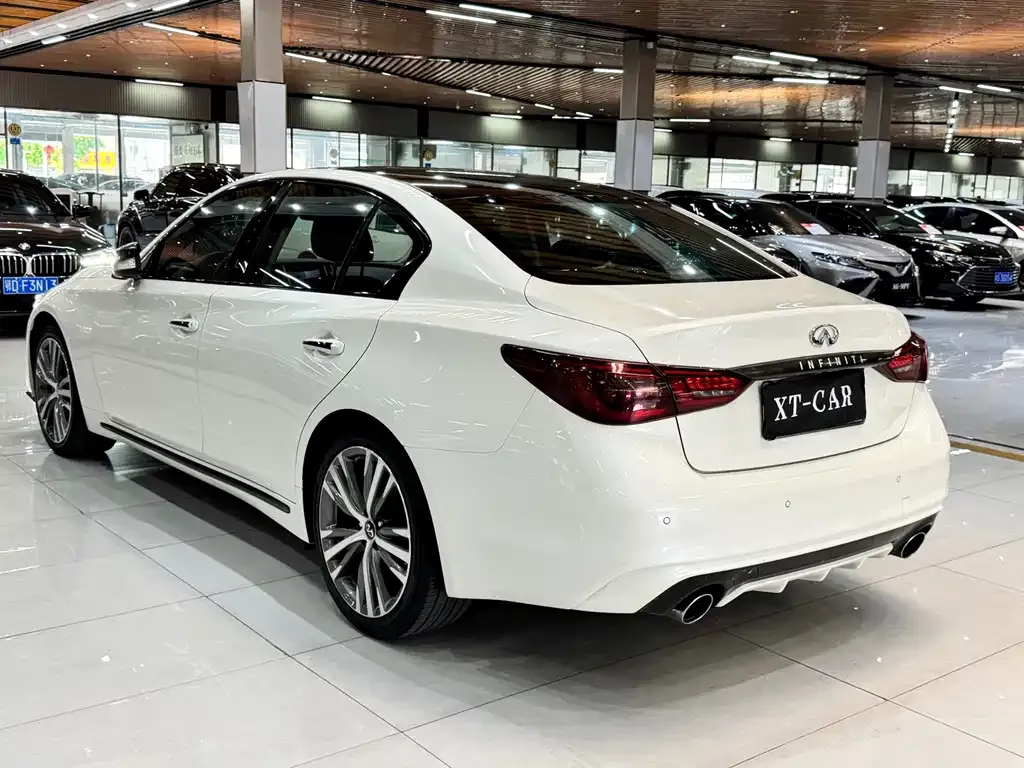 Infiniti Q50L — фото 5