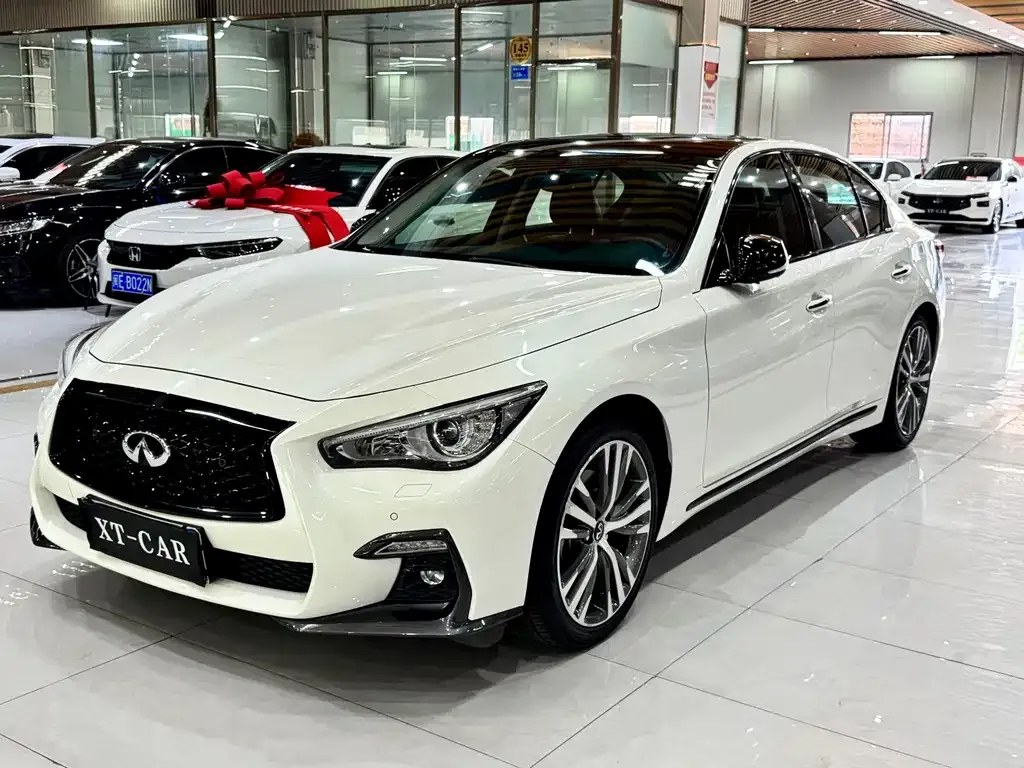 Infiniti Q50L — фото 6