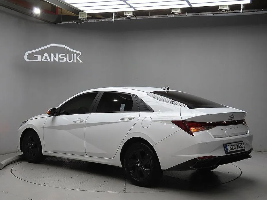 Hyundai AVANTE — фото 8