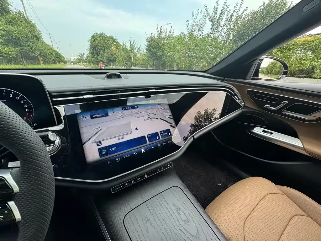 Mercedes-Benz E-Class New Energy — фото 4