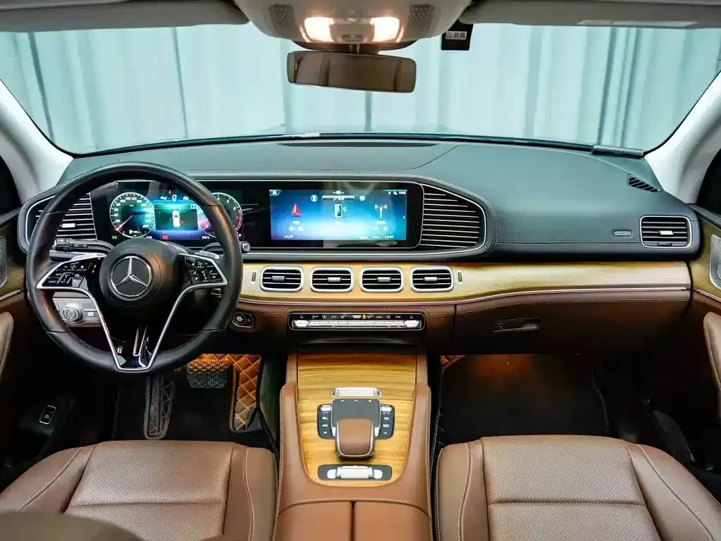 Mercedes-Benz GLE (Import) — фото 10