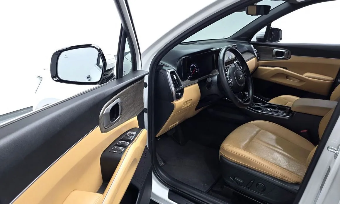 Kia Sorento — фото 6