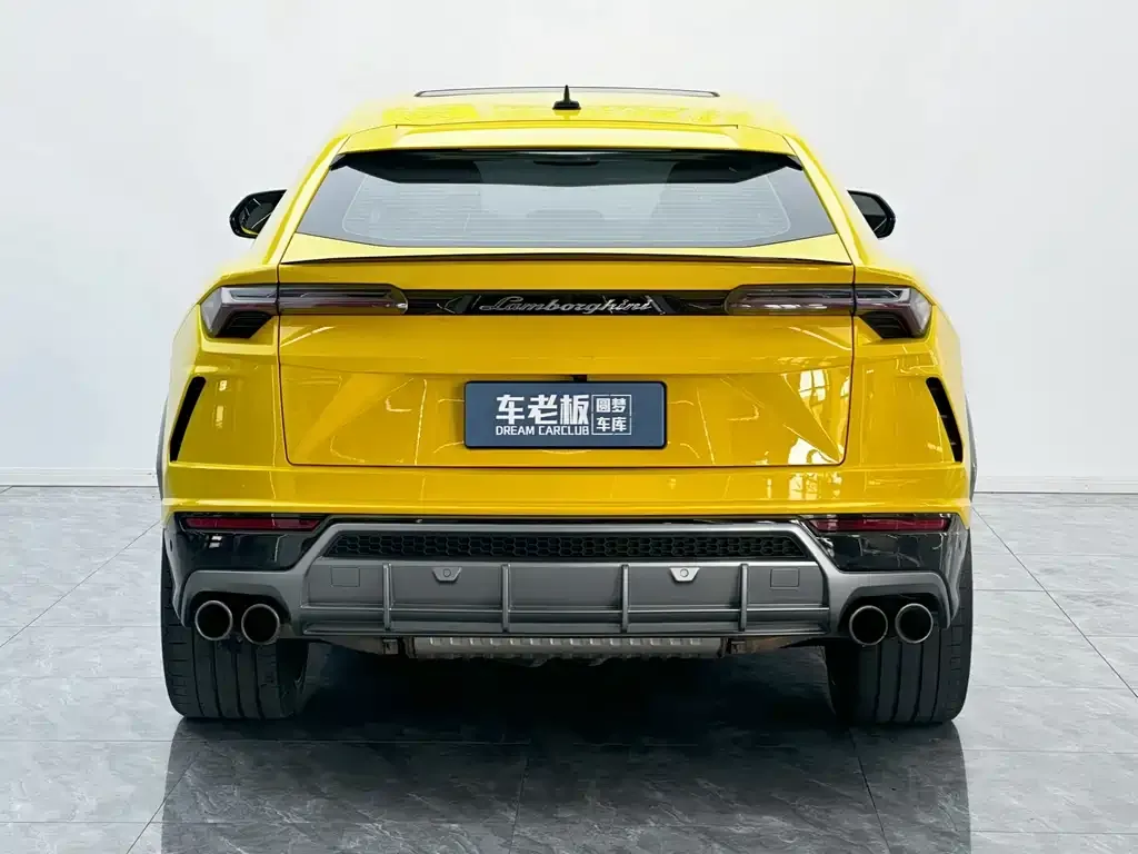 Lamborghini Urus — фото 8