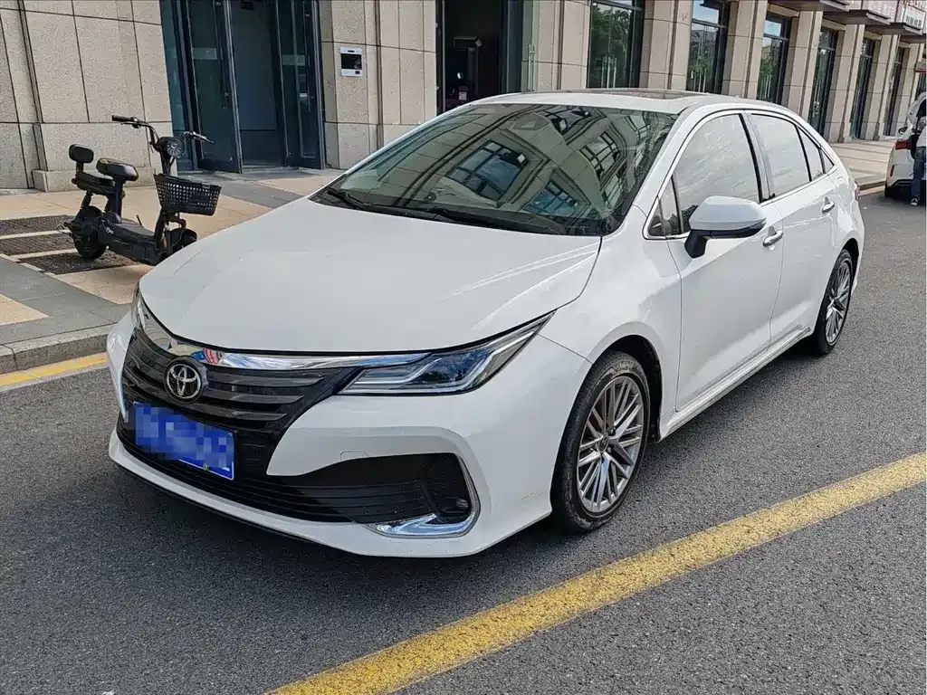 Toyota Allion — фото 1