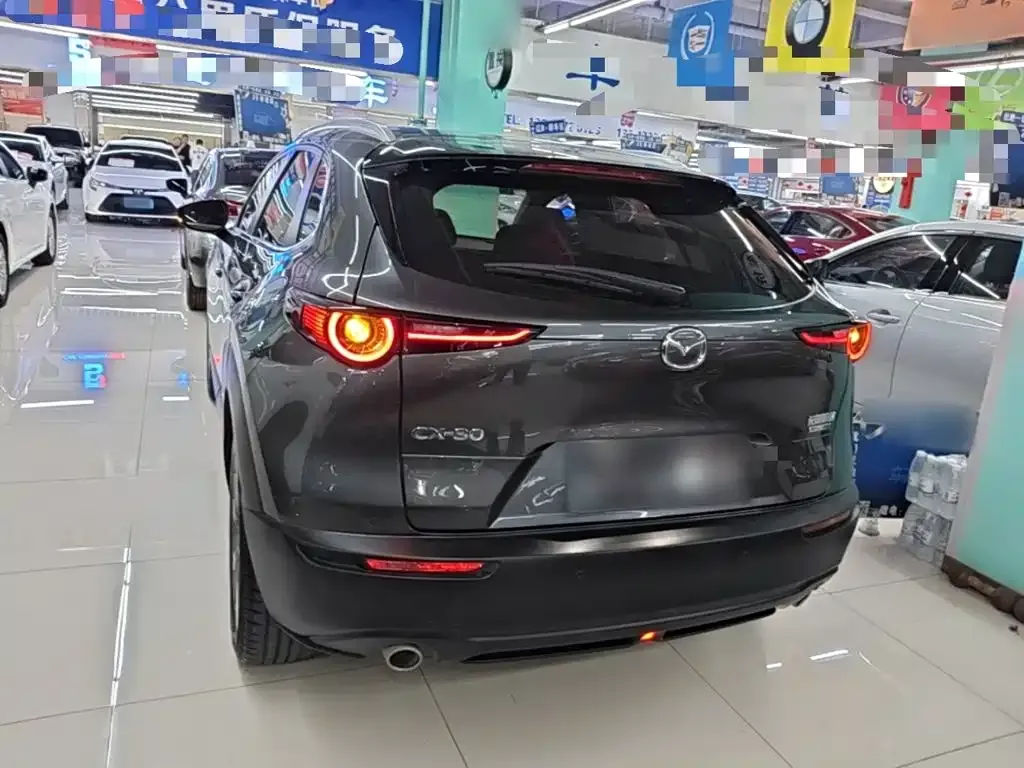 Mazda CX-30 — фото 7