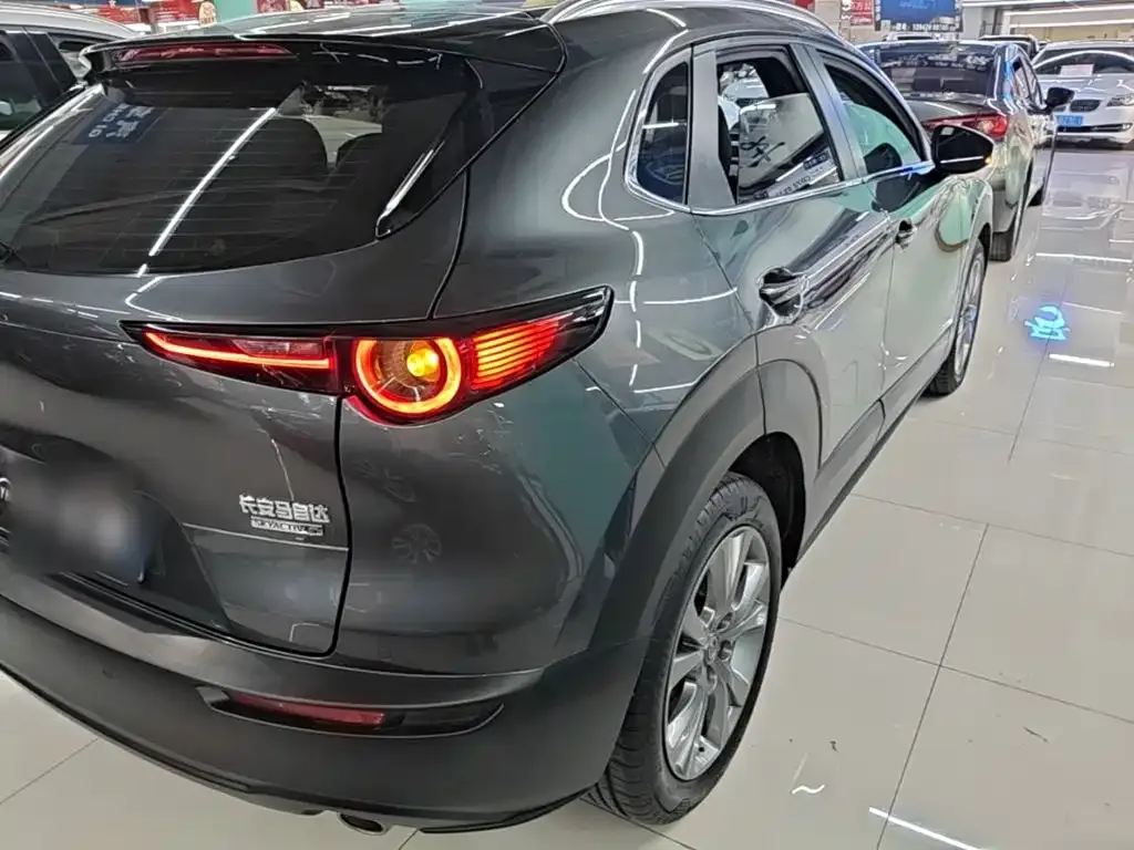 Mazda CX-30 — фото 2
