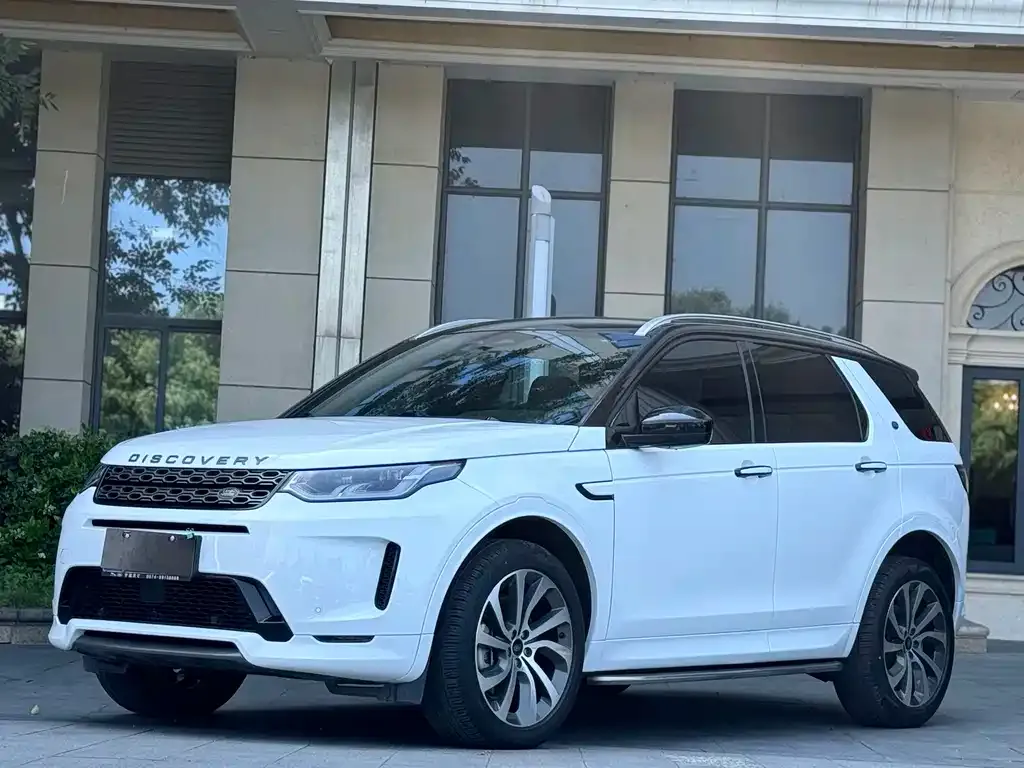 Land Rover Discovery Sport — фото 1